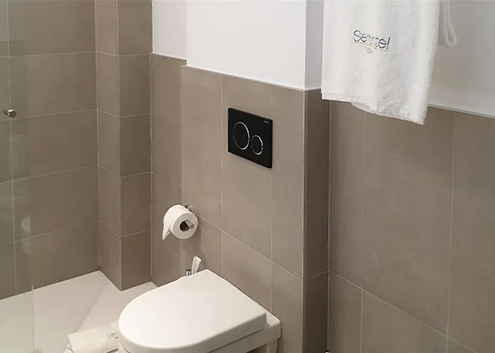 Hotel Sercotel Ayala, An Ascend Collection